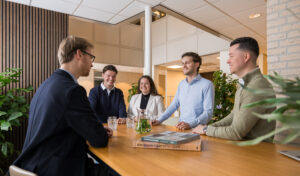 Overleg-young-professionals-keesjan-Roan-Hanne-Luc-Bob-team-Laride
